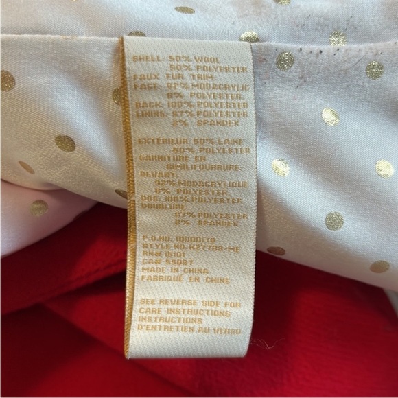 KATE SPADE NY Red Wool Convertible
Faux Fur Coat Pockets Button Front Sz XS - Picture 14 of 14